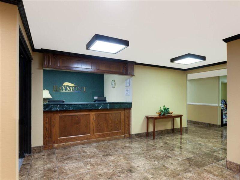 Отель Baymont By Wyndham Memphis East Экстерьер фото